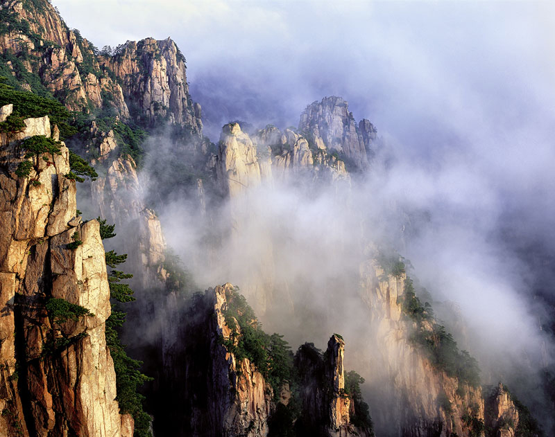 CLOUDS MYTHOLOGY