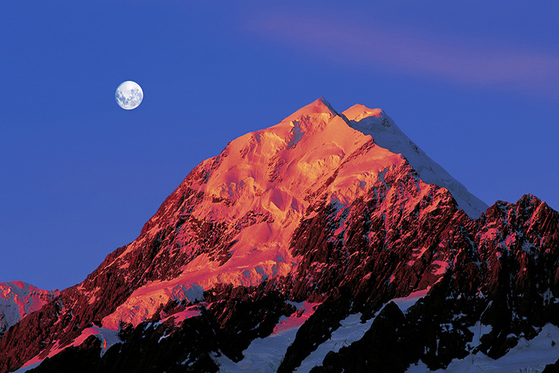 AORAKI MOONRISE