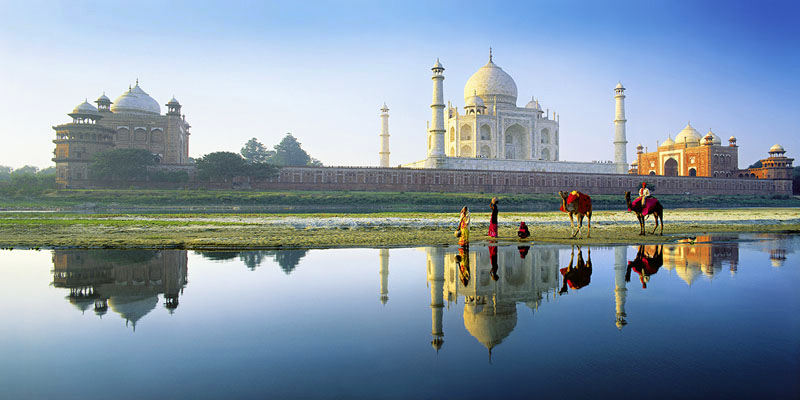 MAGIC TAJ MAHAL
